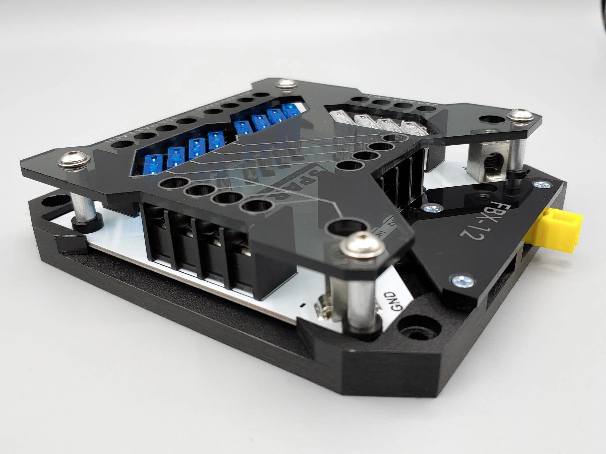 Sparked Innovations FBX-12 12 Circuit ATC Blade Fuse Block with Negative Bus and Cover - Image 3