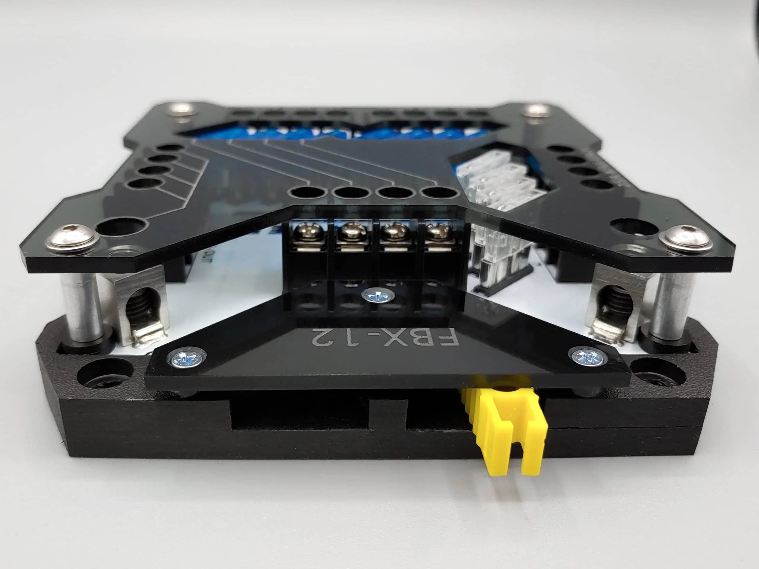 Sparked Innovations FBX-12 12 Circuit ATC Blade Fuse Block with Negative Bus and Cover - Image 4